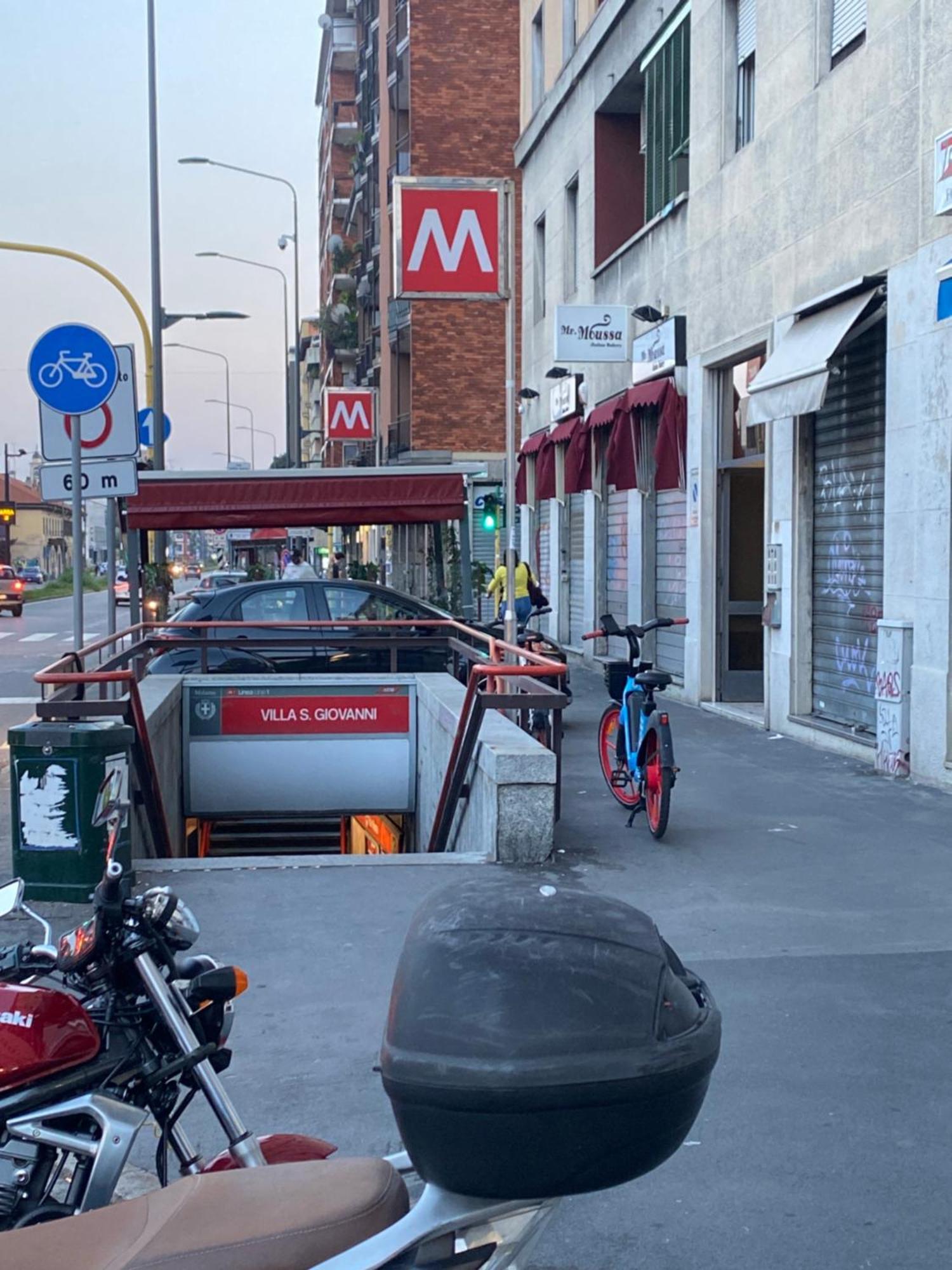 Bnb Milano Dipinta Di Blu 외부 사진